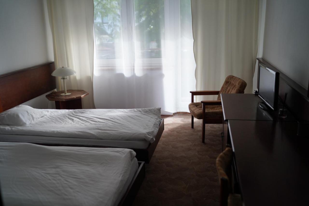 Hotel 예라타 외부 사진